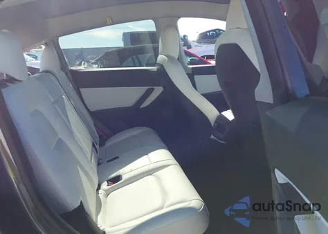 2022 Tesla Model Y Long Range Dual Motor All-Wheel Drive from USA, damaged, VIN 7SAYGDEE8NF311908